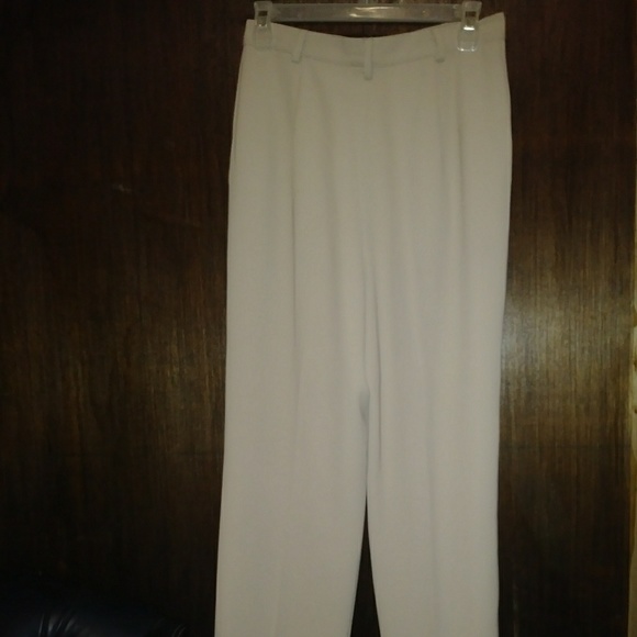 Alex New York - Picture 2 of 3